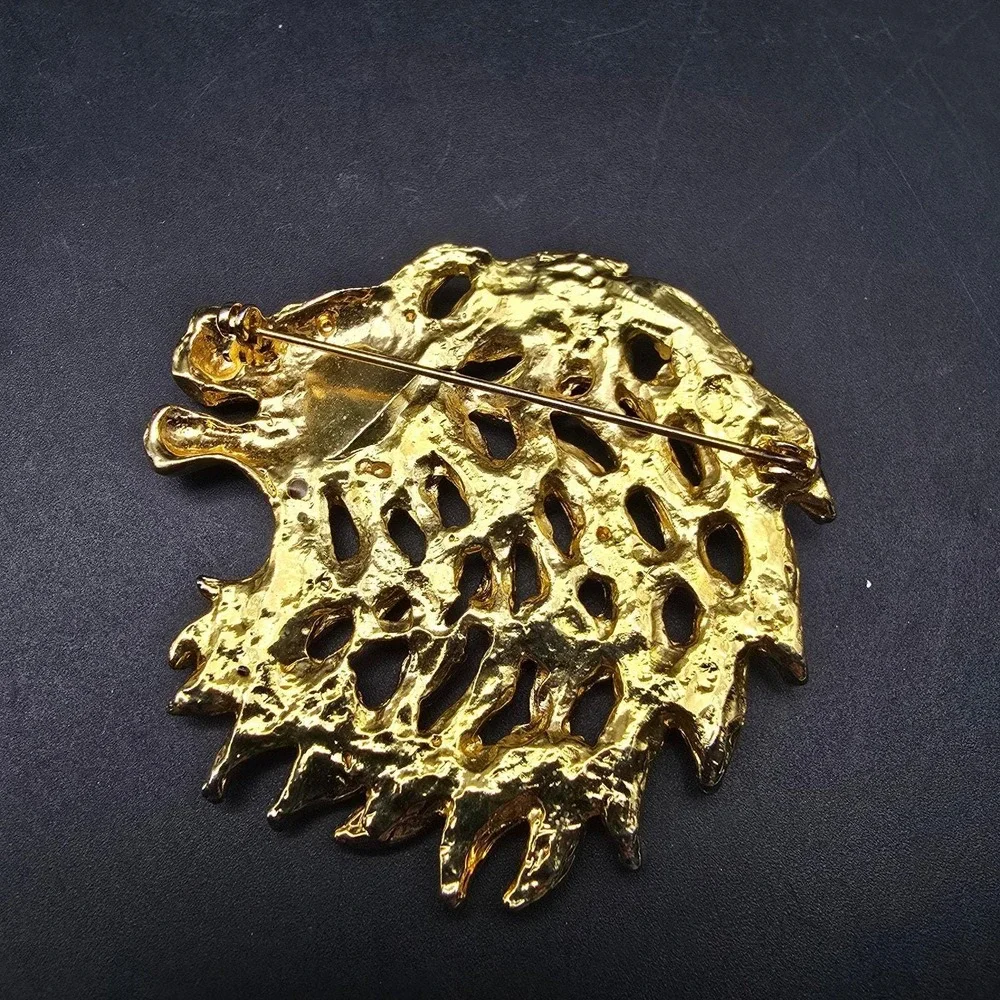 Lion Head Brooch Gold Tone Rhinestone Black Enamel Vintage 1980s Animal Jewelry